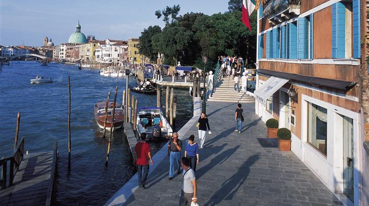 Venetië, Hotel Santa Chiara, Façade hotel